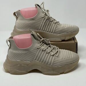 Apollo T Cushionaire Stretch‎ Knit Sneakers Size 7.5 Tan